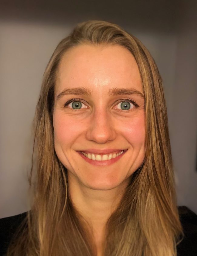 Elena Rybalchenko Headshot